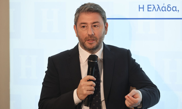 Ανδρουλάκης για 4ημερη εργασία: Όπου εφαρμόστηκε έφερε αύξηση παραγωγικότητας και καλύτερες συνθήκες