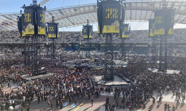 Metallica: Άνοιξαν οι πύλες για τους θεατές - Όλα έτοιμα για τη μεγάλη συναυλία στο ΟΑΚΑ