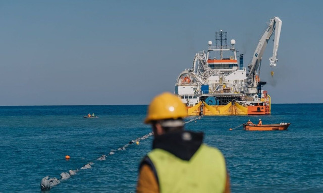 Ηλεκρική διασύνδεση Ελλάδας - Κύπρου: Εγκρίθηκε η χρηματοδότηση από την Ευρωπαϊκή Τράπεζα Επενδύσεων