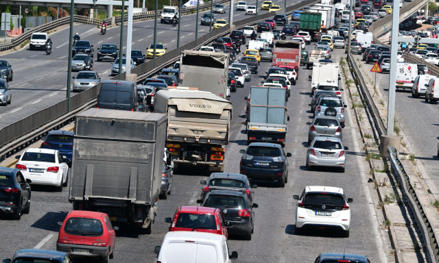 Κίνηση τώρα: Μεγάλες καθυστερήσεις σε Κηφισό, Κηφισίας, κέντρο και Αττική οδό