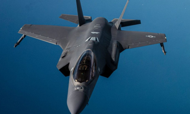 F-35 των ΗΠΑ περιπολεί κοντά στα Στενά του Ορμούζ, σύμφωνα με τη CENTCOM