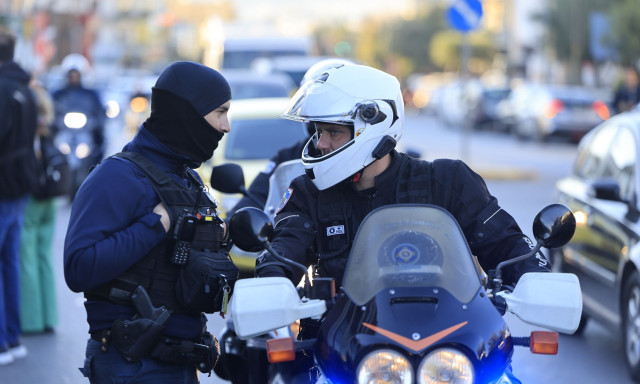 Ρέθυμνο: Έκλεψαν 2.300 ευρώ από φορτηγό – Συνελήφθησαν δύο άτομα