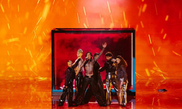 Eurovision 2026: Ποιος είναι ο Δανός εκπρόσωπος που αποθεώθηκε στον Β’ ημιτελικό