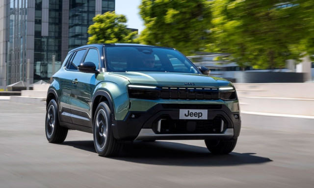 Jeep Avenger: Ανανεωμένο design, υβριδική τεχνολογία και τετρακίνηση