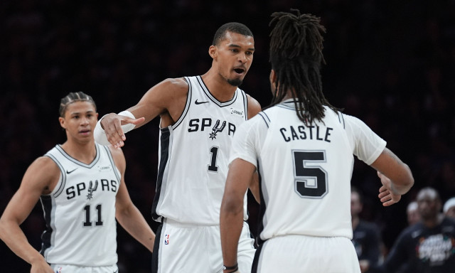 NBA: Οι Σπερς «σάρωσαν» τους Τίμπεργουλβς κι έκλεισαν θέση στους τελικούς της Δύσης