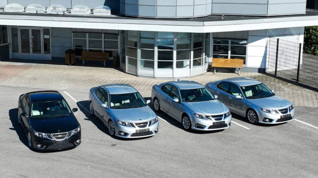 Saab: Δημοπρατούνται τα τελευταία πρωτότυπα