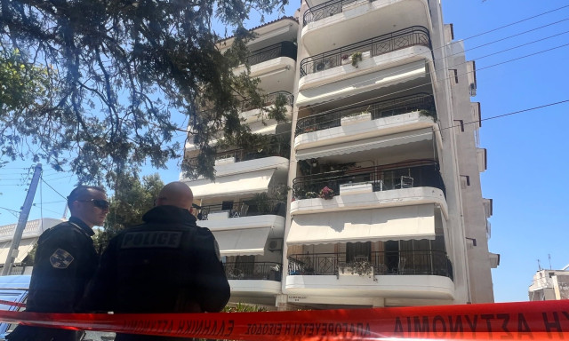 Συγκλονιστικό μήνυμα ιερέα: Πόσα παιδιά χαμογελούν στα στόρι και πεθαίνουν σιωπηλά μέσα τους