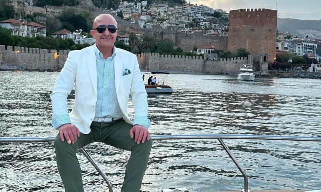 Πέθανε ο αδελφός του Μεβλούτ Τσαβούσογλου μετά τον μυστηριώδη πυροβολισμό του