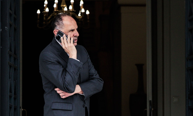 Τηλεφωνική επικοινωνία Γεραπετρίτη με τον Αιγύπτιο υπουργό Εξωτερικών