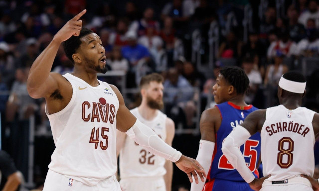 Ντόνοβαν Μίτσελ Καβαλίερς NBA