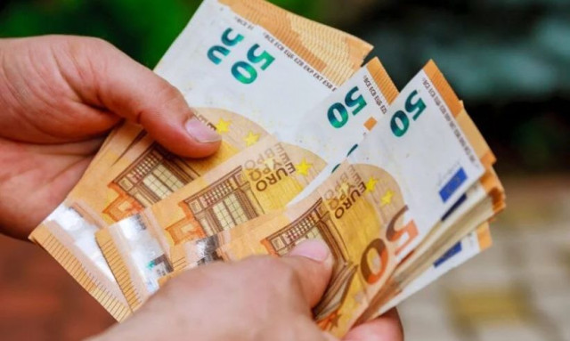 Είναι επίσημο: Η Ευρωπαϊκή Ένωση θα απαγορεύσει τις πληρωμές με μετρητά πάνω από αυτό το ποσό