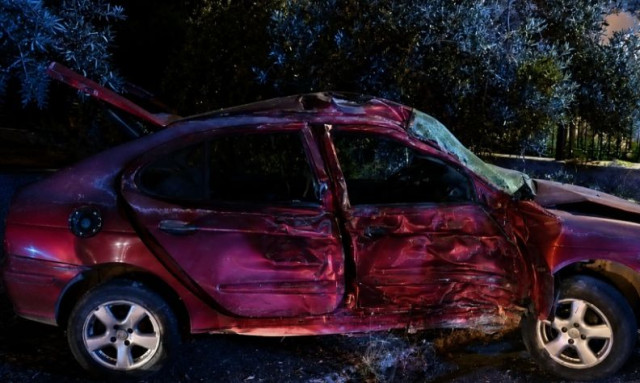Μεσσηνία: Ρομά έκλεψε δύο αυτοκίνητα, εμβόλισε περιπολικό και συνελήφθη