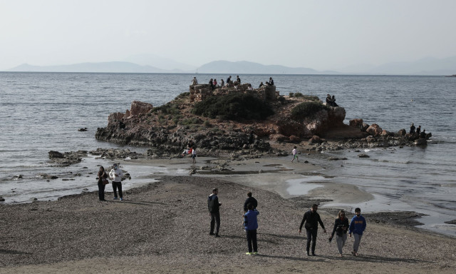 Τα τρία σενάρια για την μυρωδιά στα νότια προάστια - Η περσινή ίδια περίπτωση δείχνει το δρόμο