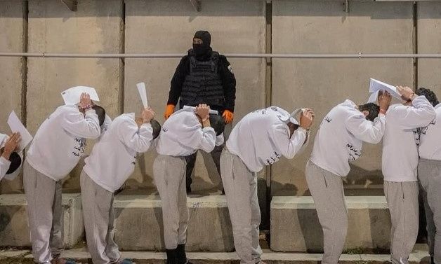 Η διαβόητη φυλακή Ketziot του Ισραήλ στη μέση της ερήμου - Εδώ κρατούνται οι ακτιβιστές