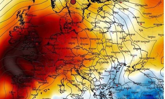 Καιρός: Πρεμιέρα καύσωνα στη Δυτική και ΒΔ Ευρώπη, ψυχρή μάζα για Ελλάδα δείχνει το GFS