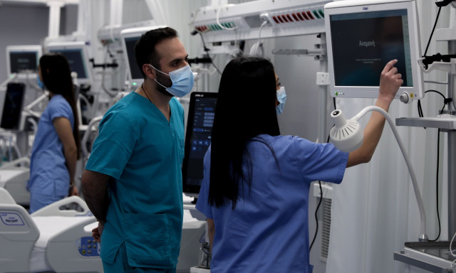 Βαρέα και ανθυγιεινά: Τα οφέλη από την ένταξη παλαιών νοσηλευτών και πληρωμάτων ασθενοφόρων