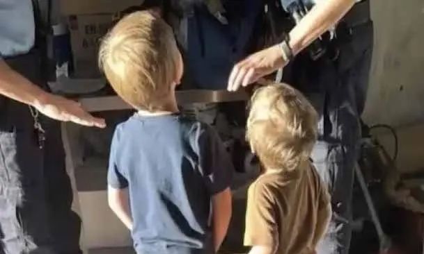 Πορτογαλία: Στον εισαγγελέα η μητέρα που εγκατέλειψε τα παιδιά της σε δάσος - Τι αναζητούν οι Αρχές