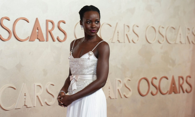 Η Lupita Nyong’o απαντά στην κριτική για τον ρόλο της Ωραίας Ελένης στην «Οδύσσεια» του Νόλαν