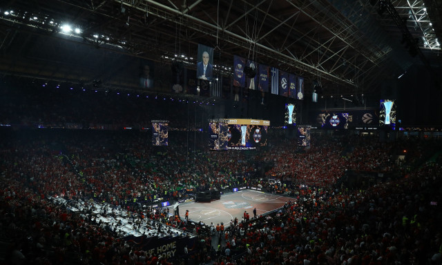 LIVE BLOG: Αντίστροφη μέτρηση για τον τελικό της Euroleague στη μεγάλη γιορτή της πόλης