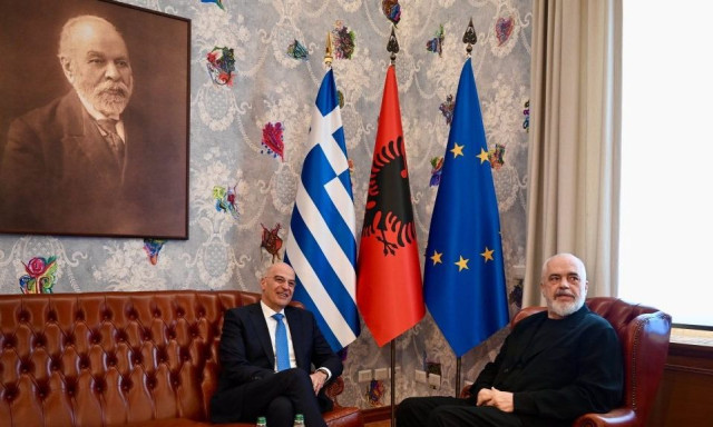 Δένδιας από Αλβανία: Η Ελληνική Εθνική Μειονότητα είναι γέφυρα φιλίας μεταξύ των δύο κρατών και λαών