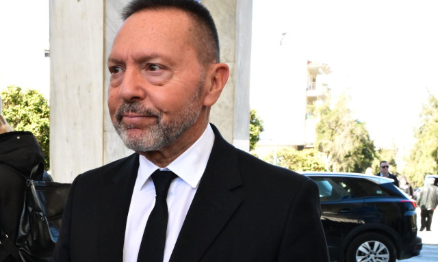 Βουλή: Θετική η πλειοψηφία για 3η θητεία Στουρνάρα στην ΤτΕ