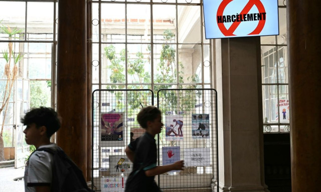 Οργή στη Γαλλία: Στο φως σκάνδαλο μαζικής κακοποίησης παιδιών - Έρευνες σε νηπιαγωγεία και σχολεία