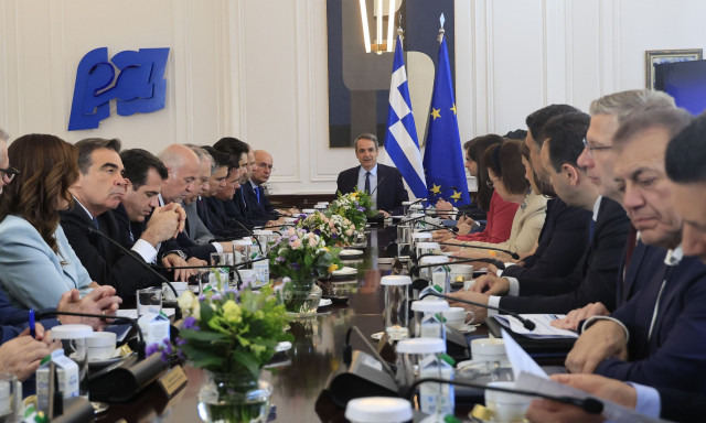 Επιδότηση στο diesel με 15 λεπτά και για Ιούνιο, ανακοίνωσε ο πρωθυπουργός στο υπουργικό συμβούλιο