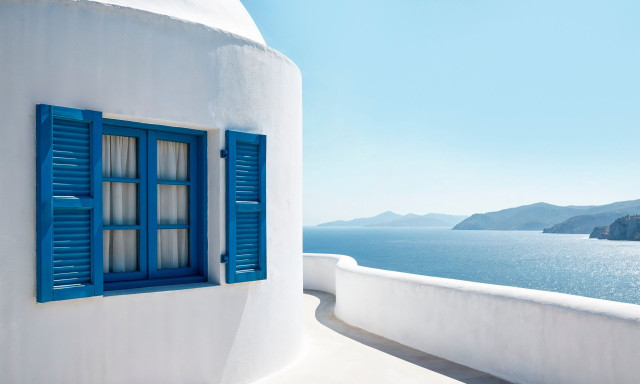 Από το Μεσολόγγι στο Λονδίνο: Η ελληνική τεχνική για δροσερό σπίτι χωρίς κλιματισμό στον καύσωνα