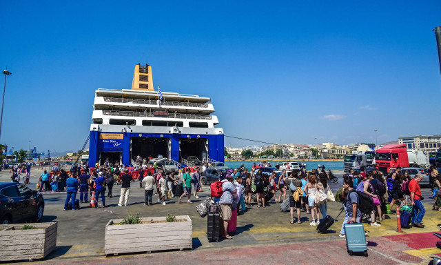 Αγίου Πνεύματος: «Κορυφώνεται» σήμερα η έξοδος των εκδρομέων - Αυξημένη η κίνηση στα λιμάνια
