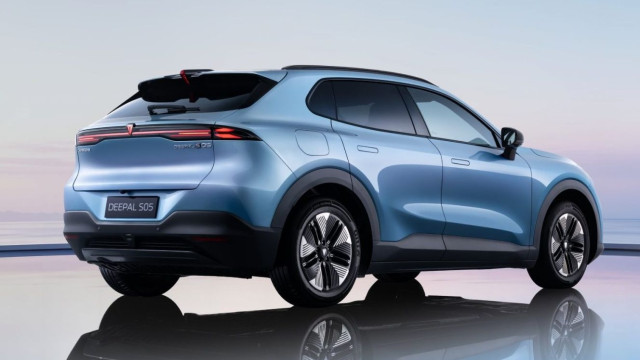 Το Deepal S05 Plug-in Hybrid στην Ελλάδα – Πόσο κοστίζει