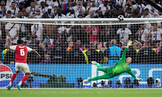 Champions League: Έσβησε η τηλεόραση στο πιο κρίσιμο πέναλτι του τελικού - Βίντεο