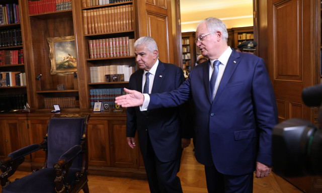 Τασούλας: Συναντήθηκε με τον ΠτΔ του Παναμά - «Μας συνδέει η κοινή σχέση μας με τη θάλασσα»