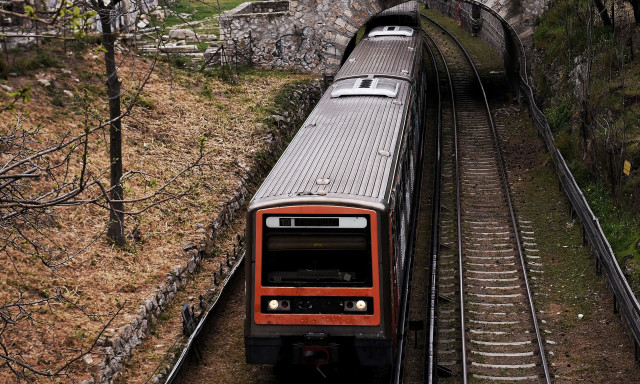 Αποκαταστάθηκε η κυκλοφορία στον ΗΣΑΠ - Άνοιξαν και οι 4 σταθμοί που είχαν κλείσει