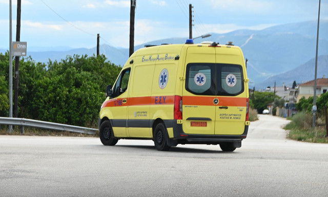 Ηράκλειο: Τροχαίο με παράσυρση μαθητή έξω από σχολείο