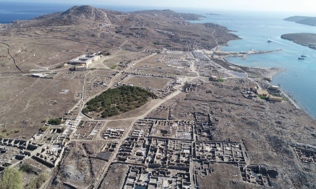 Δήλος: Βυθίζεται κατά ένα εκατοστό τον χρόνο - Ανησυχία για το μέλλον του αρχαιολογικού χώρου