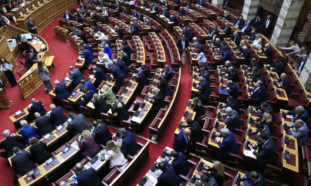 Συνταγματική αναθεώρηση: Περιβάλλον-στέγη, έλεγχος συνταγματικότητας, κράτος δικαίου στην πρόταση ΝΔ