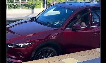 Εκπληκτικό... παρκάρισμα με τη βοήθεια GPS