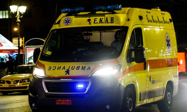Τροχαίο δυστύχημα στην Καλλιθέα: Νεκρός οδηγός μοτοσικλέτας που παρέσυρε πεζή