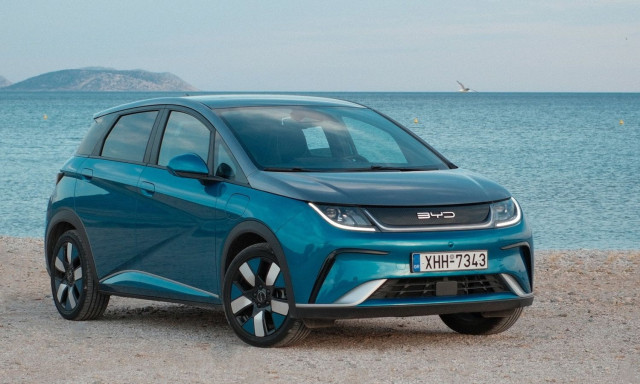 Η BYD ψάχνει ευρωπαϊκά εργοστάσια και ιστορικές μάρκες