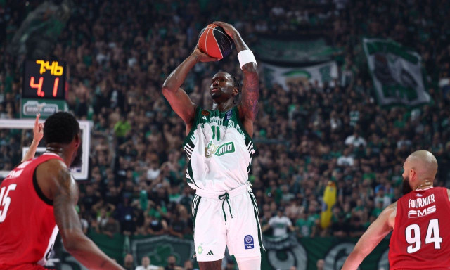 Παναθηναϊκός AKTOR - Ολυμπιακός 68-58: Ο Χέιζ-Ντέιβις «σκότωσε» τον Ολυμπιακό και… 1-1