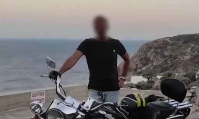 Αυτός είναι ο Ιταλός που σκότωσε τη σύντροφό του και τον γιο της - Διώκεται για ανθρωποκτονία