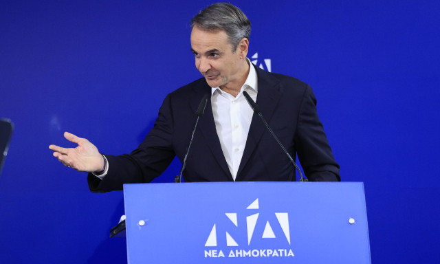 Μητσοτάκης: Εκλογές το 2027 - Κάποιοι πνίγονται μόνοι τους στα ήρεμα νερά