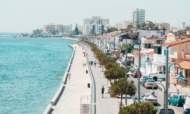 Κύπρος: Το μοντέλο προσιτής κατοικίας χωρίς παραχώρηση δημόσιας γης