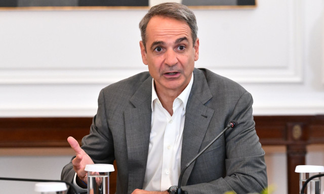 Το διπλό σχέδιο Μητσοτάκη: «Σκούπα» στη διαφθορά, πόλεμος στα λεφτόδεντρα