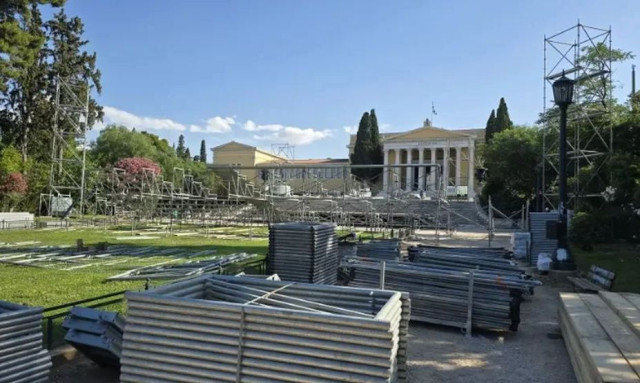 Ζάππειο: Ξηλώνεται το νέο αμφιθέατρο μετά τις αντιδράσεις - Ακυρώνονται οι εκδηλώσεις