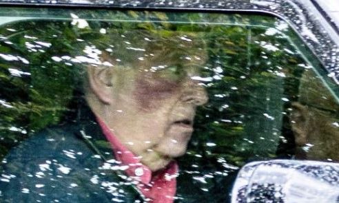 Σάλος με τον έκπτωτο πρίγκιπα Άντριου: Η απόδραση με το ιδιωτικό τζετ Άραβα μεγιστάνα