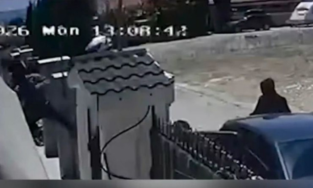 Θρακομακεδόνες: Τρόμος για ιδιοκτήτρια- Διαρρήκτες πήδηξαν τη μάντρα και την ψέκασαν με σπρέι