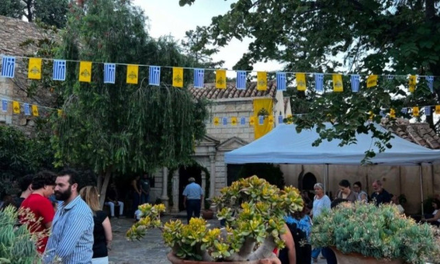 Ρέθυμνο: Πλήθος πιστών στην πανηγυρική παραμονή του Γενεσίου του Προδρόμου στην Ατάλη