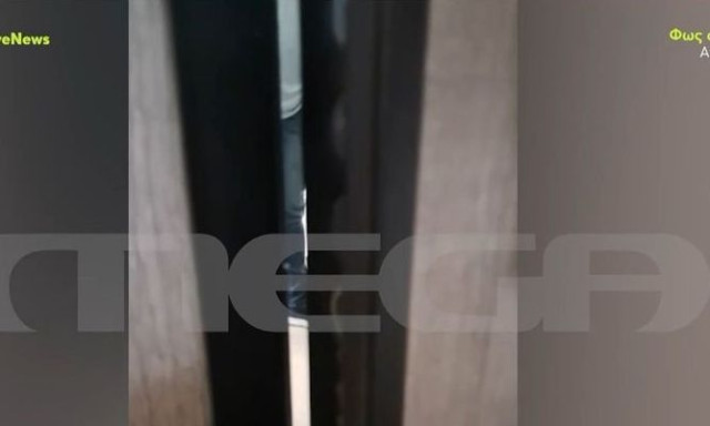 Λάρισα: Ο διάλογος του 50χρονου με την ΕΛ.ΑΣ. ενώ κρατούσε την πρώην σύζυγό του όμηρο