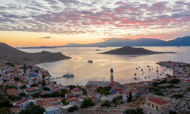 Χάλκη: Το μικρό νησί των Δωδεκανήσων εξελίσσεται σε διεθνές πρότυπο βιώσιμης ανάπτυξης